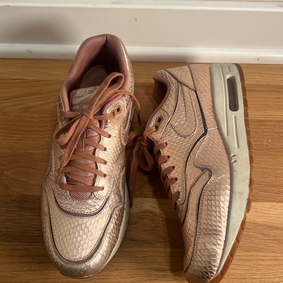 Size 8 - Nike Air Max 1 Cut Out Premium Bronze 2014 - Picture 6 of 9